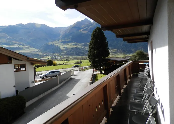 安吉拉公寓 公寓 皮森多夫